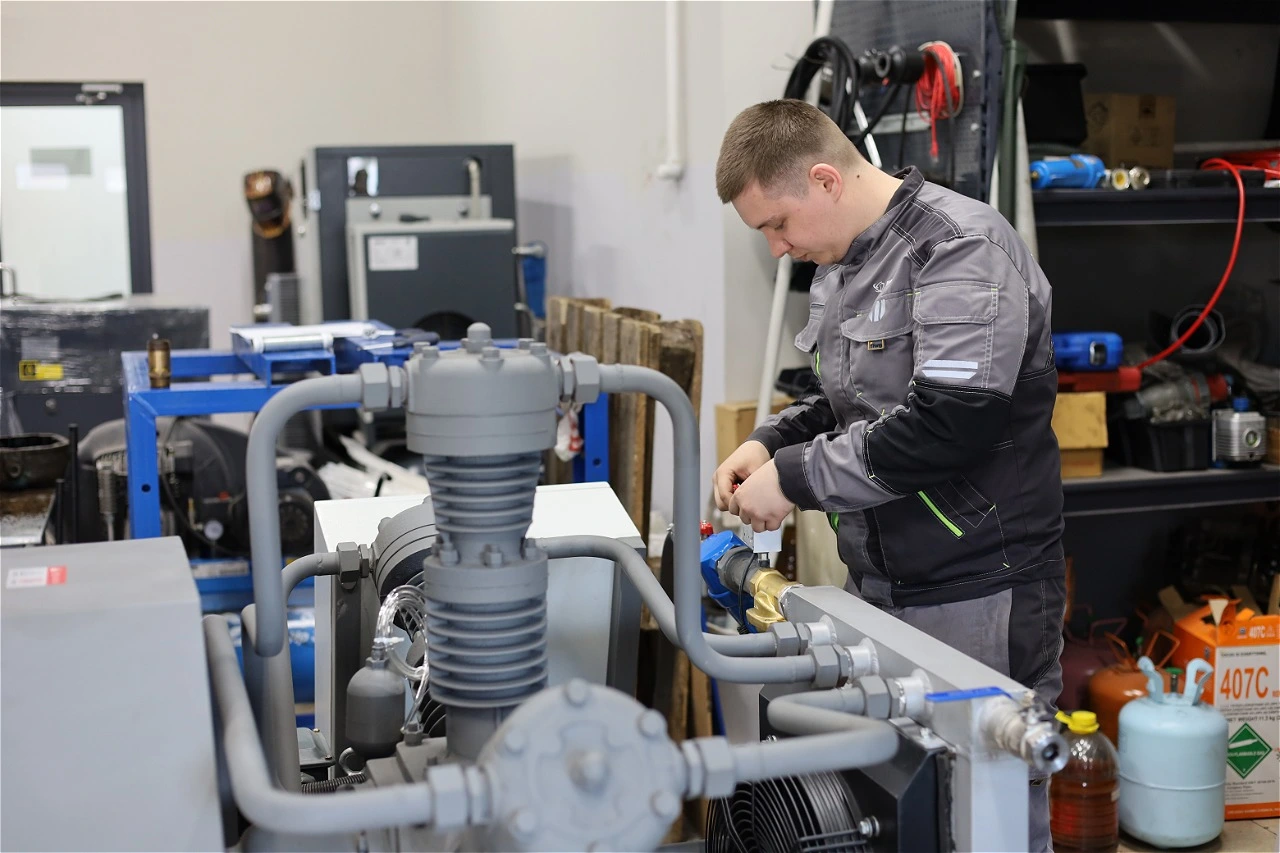 Склад запчастей для компрессоров