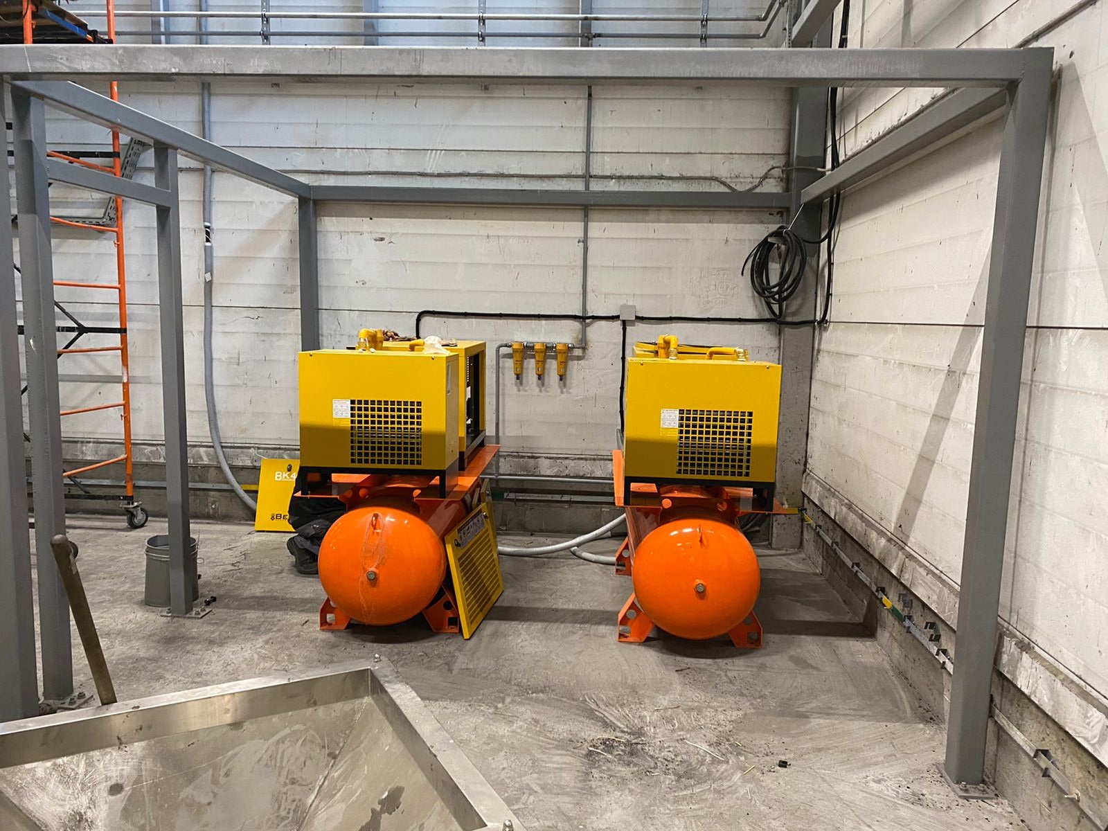 Винтовой компрессор BERG ВК-4РО-500 8 для ООО "НТБ"